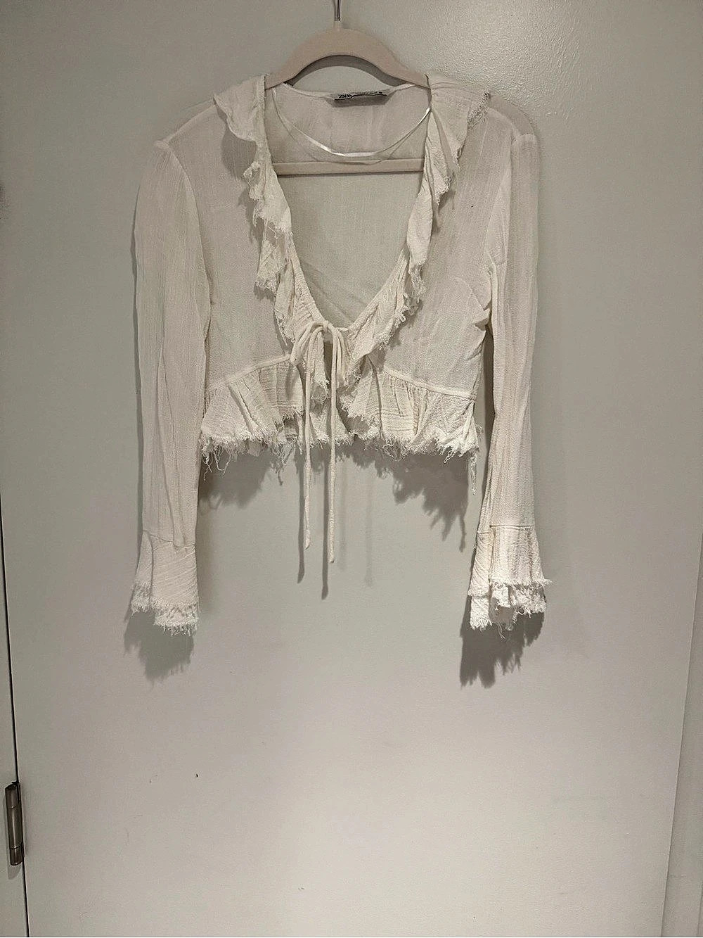 Zara White Ruffle Long Sleeve Blouse